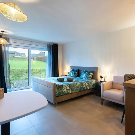 A La Fontaine - D'hotes En Famenne Bed & Breakfast *