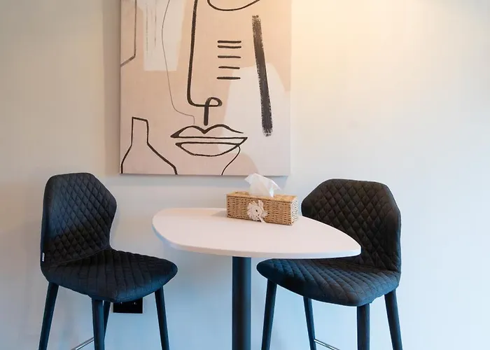 A La Fontaine - D'hotes En Famenne Bed & Breakfast