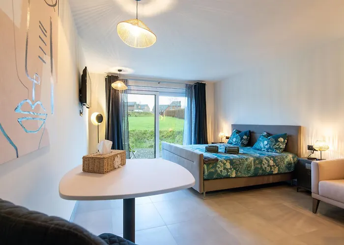 A La Fontaine - D'hotes En Famenne Bed & Breakfast